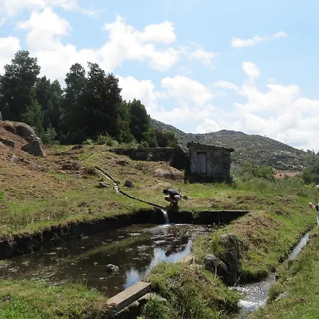 بيت للعطل Serra De Arga Mountain House Montaria